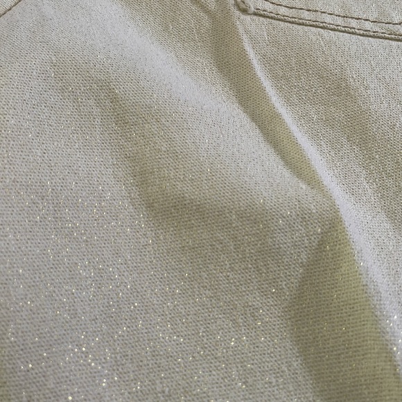 Ruby Rd. Gem embellished front pockets cream colored jeans with gold sheen - Picture 5 of 6